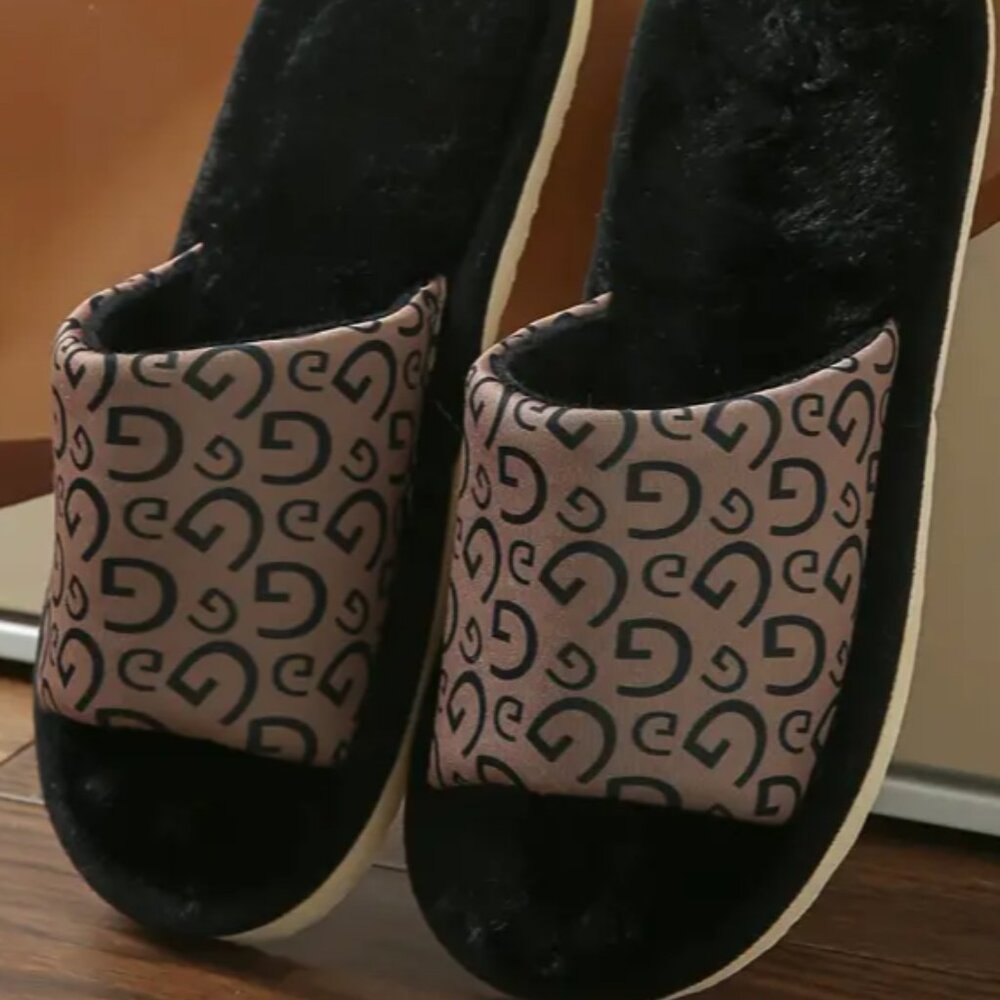 Black Open-Toe Slippers